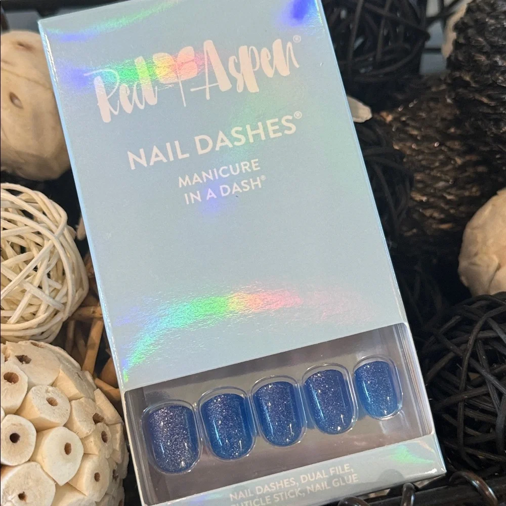 Red Aspen Nail Dashes “Into the Blue, Babs” - Picture 1 of 5